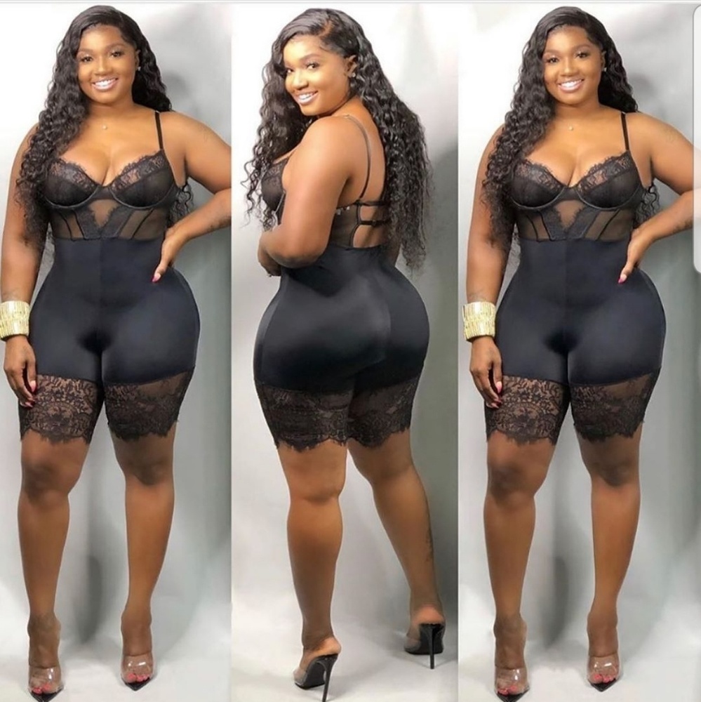 🔥🔥🔥Black Lace Romper🔥🔥🔥